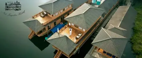 New Jacquline Heritage Houseboats seen from above