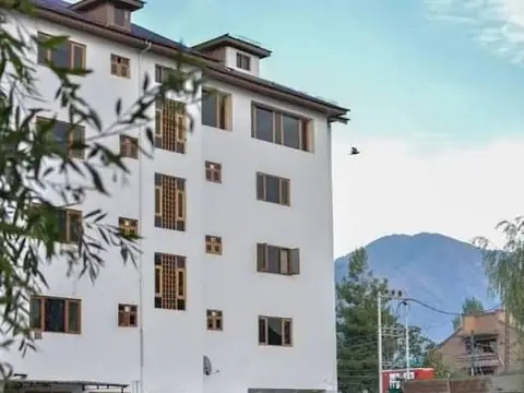 Hotel The Victory, Srinagar